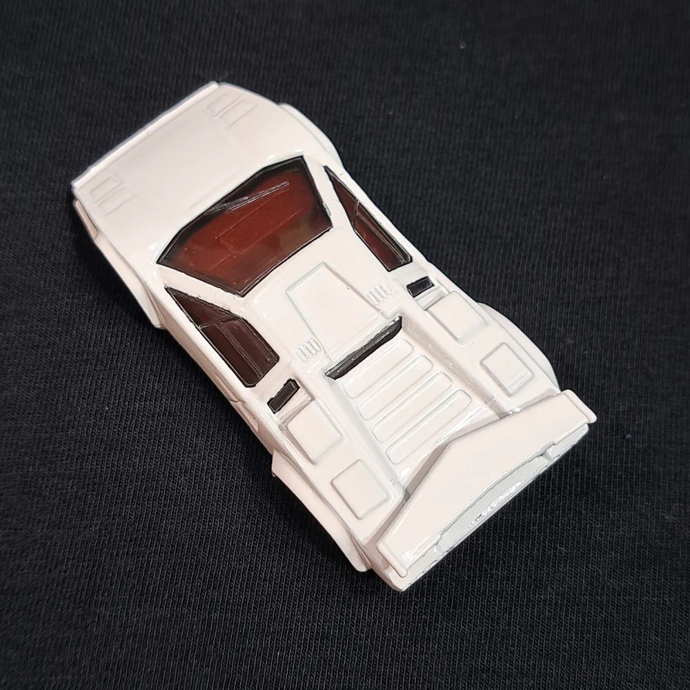 Vinatge Hot Wheels‎ 1987 White Lamborghini Countach w/o Decals